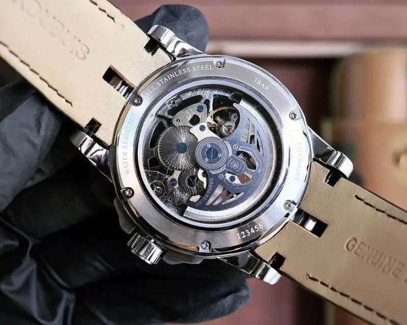 Corum 46mm 17 (10)